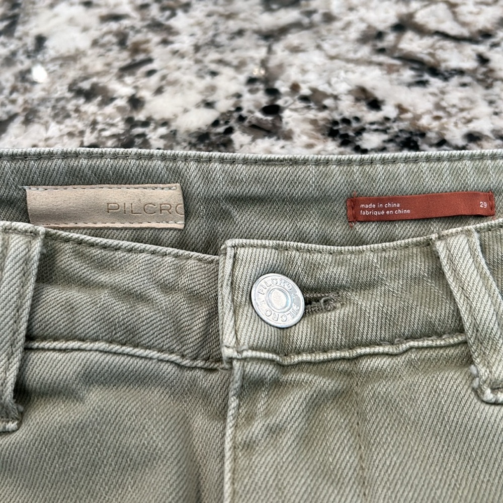 Pilcro and the Letterpress Olive Green High-Rise Pleated Trousers - Picture 3 of 5
